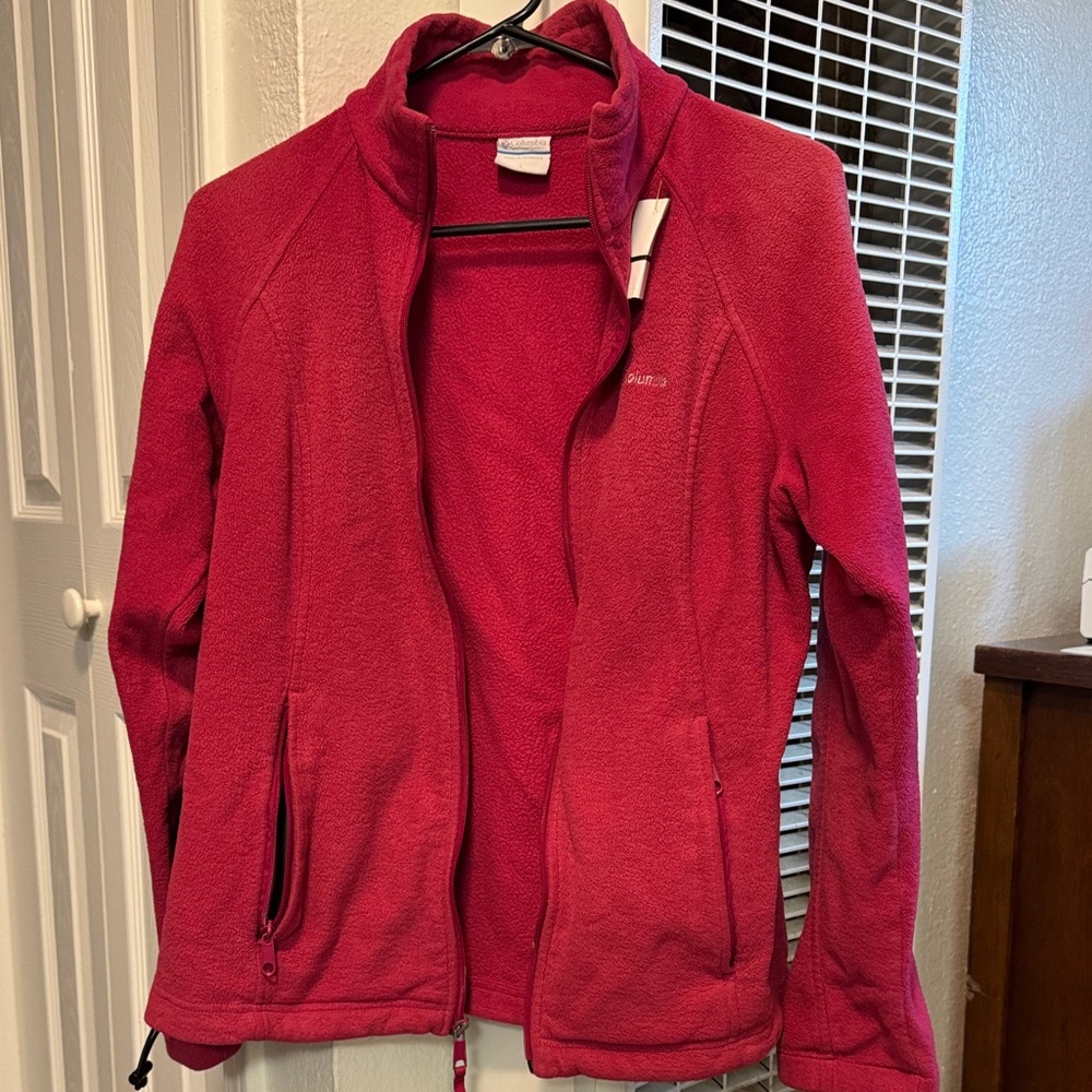 Columbia Women's Bright Pink Ski Jacket